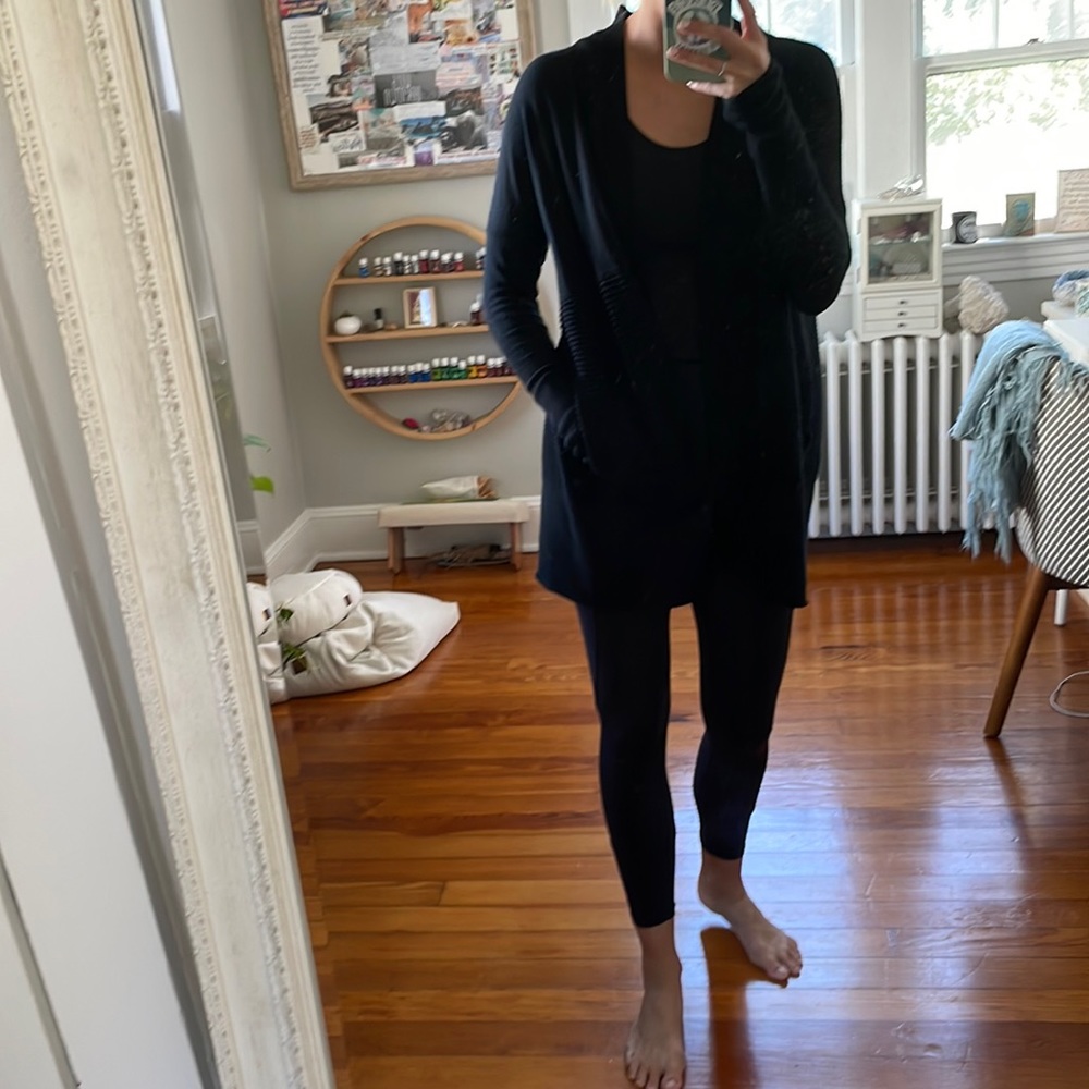 Lululemon Sweater size 4